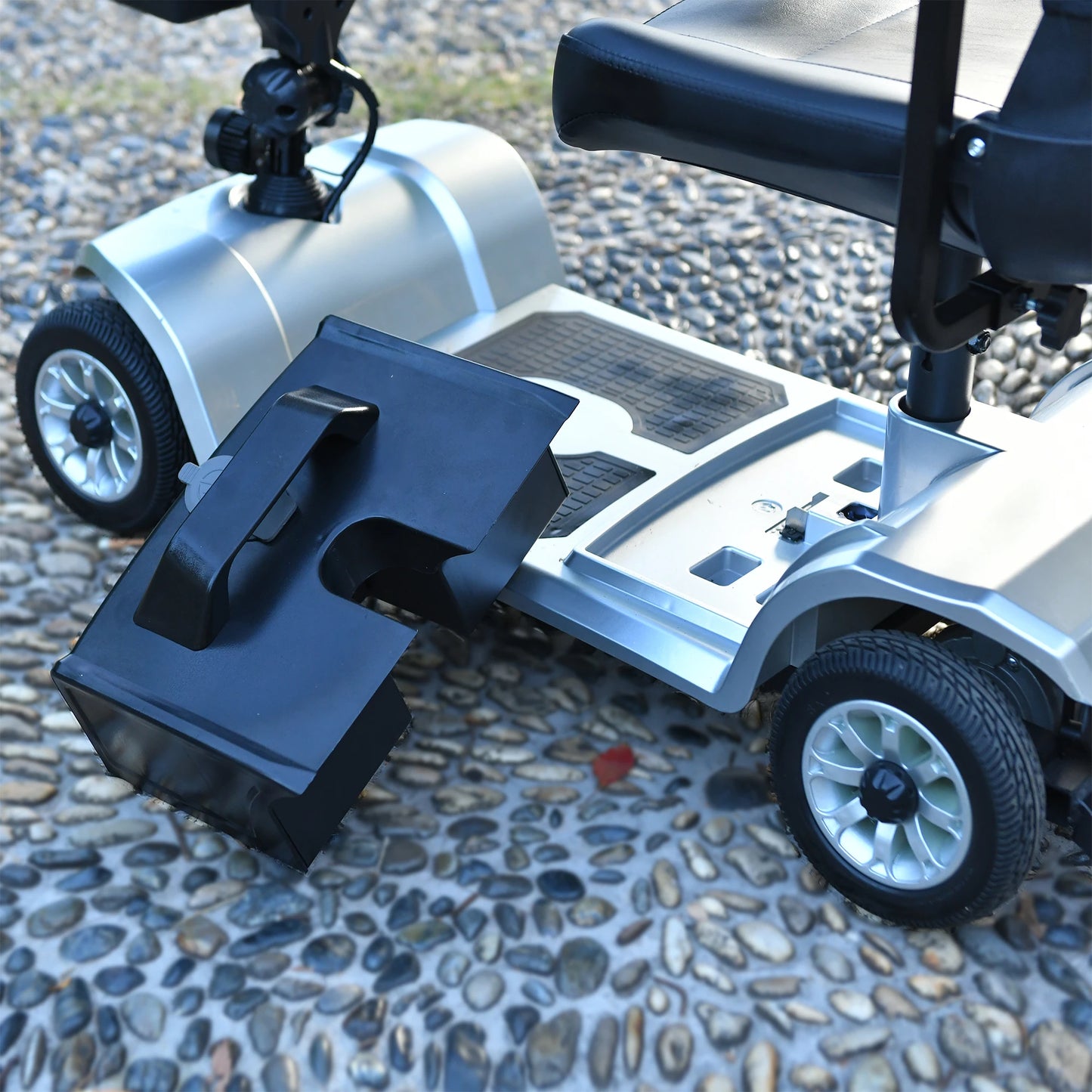 Electric 250W Four Wheel Mobility Scooter For Disabled